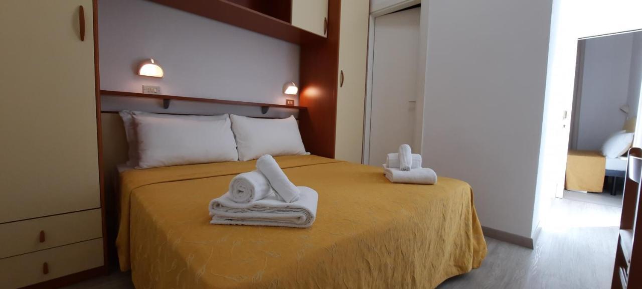 B&B Hotel Serenita Bellaria-Igea Marina Exteriör bild