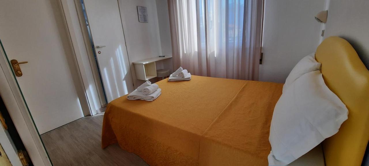 B&B Hotel Serenita Bellaria-Igea Marina Exteriör bild