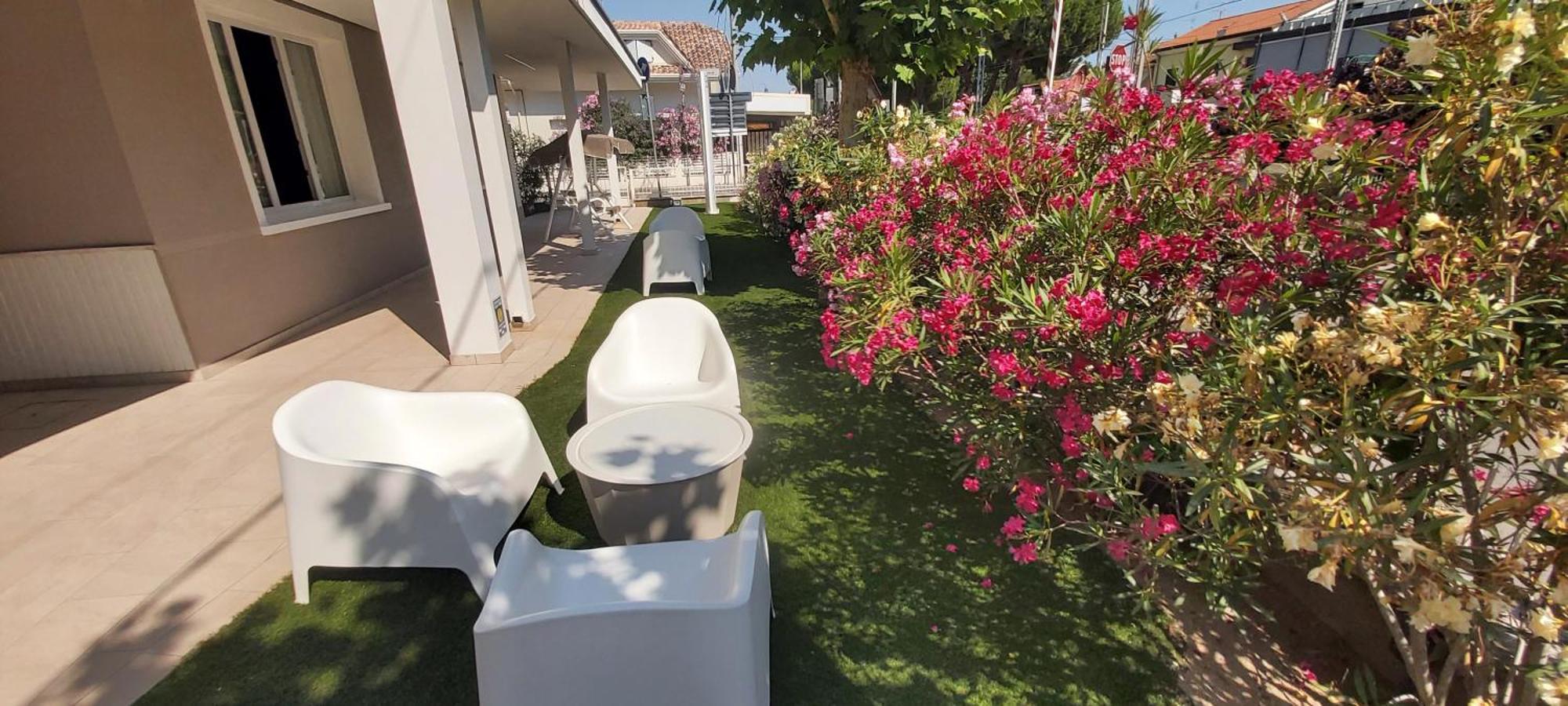 B&B Hotel Serenita Bellaria-Igea Marina Exteriör bild