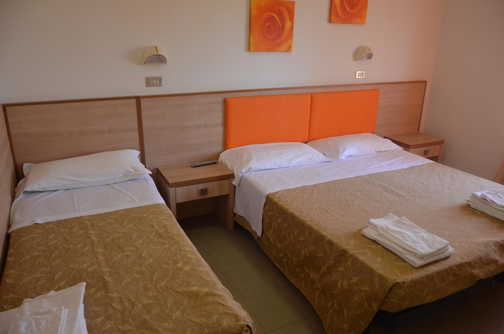 B&B Hotel Serenita Bellaria-Igea Marina Exteriör bild