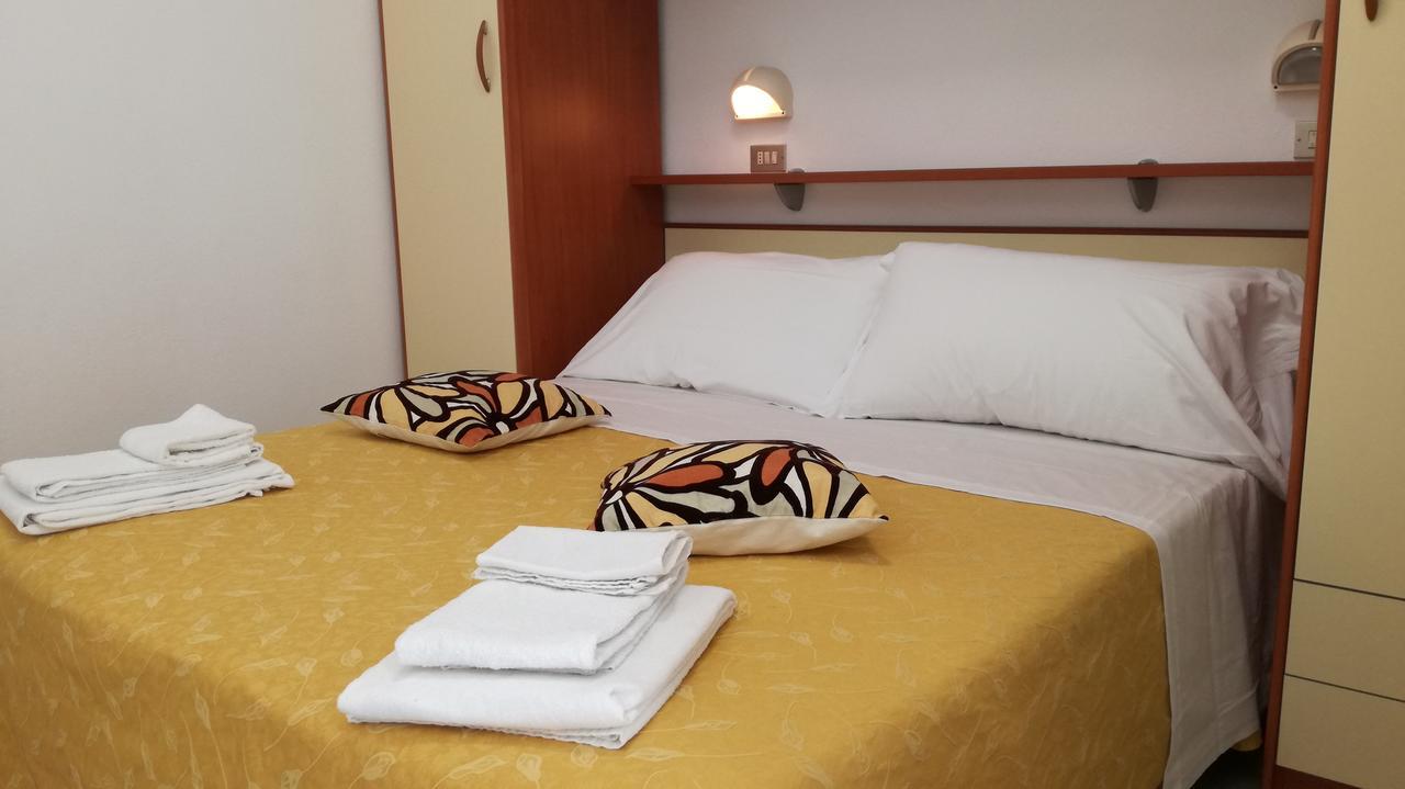 B&B Hotel Serenita Bellaria-Igea Marina Exteriör bild